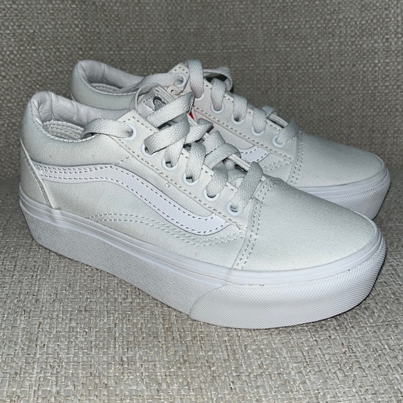 Vans Kids Shoe size 1 - Picture 1 of 7